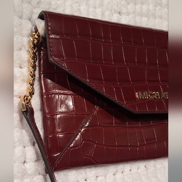 Michael Kors envelope clutch NWT - Picture 7 of 7